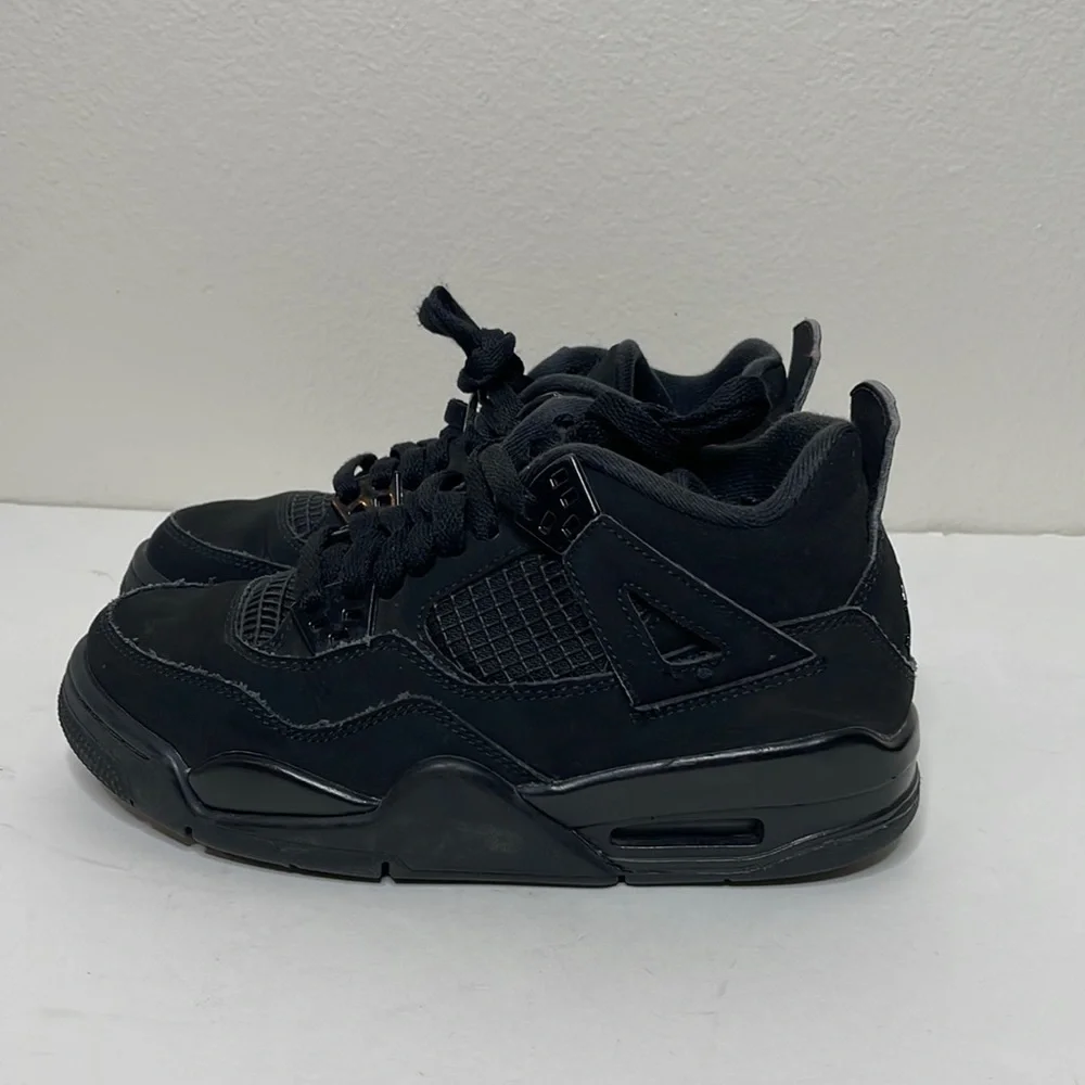 Nike Air Jordan Retro 4 "Black Cat" Sz 4Y Womens sz 5.5 408452-010